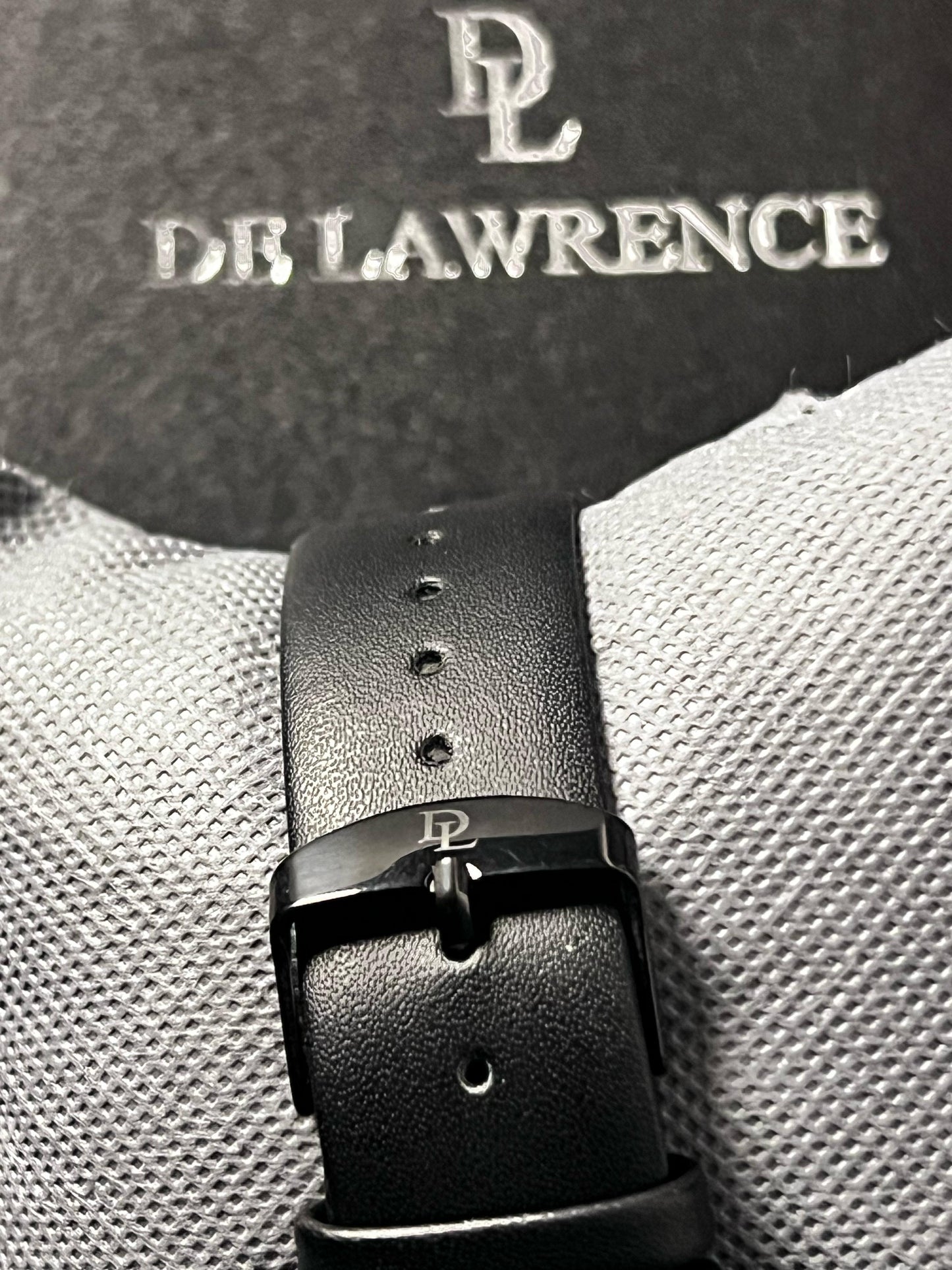 DE LAWRENCE