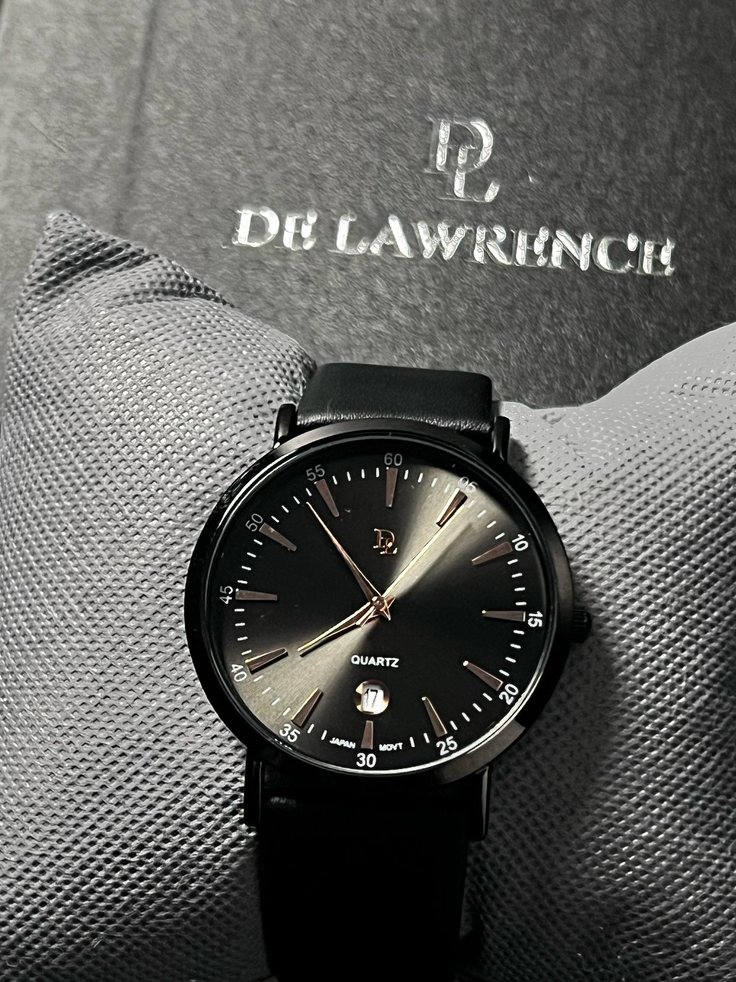 DE LAWRENCE