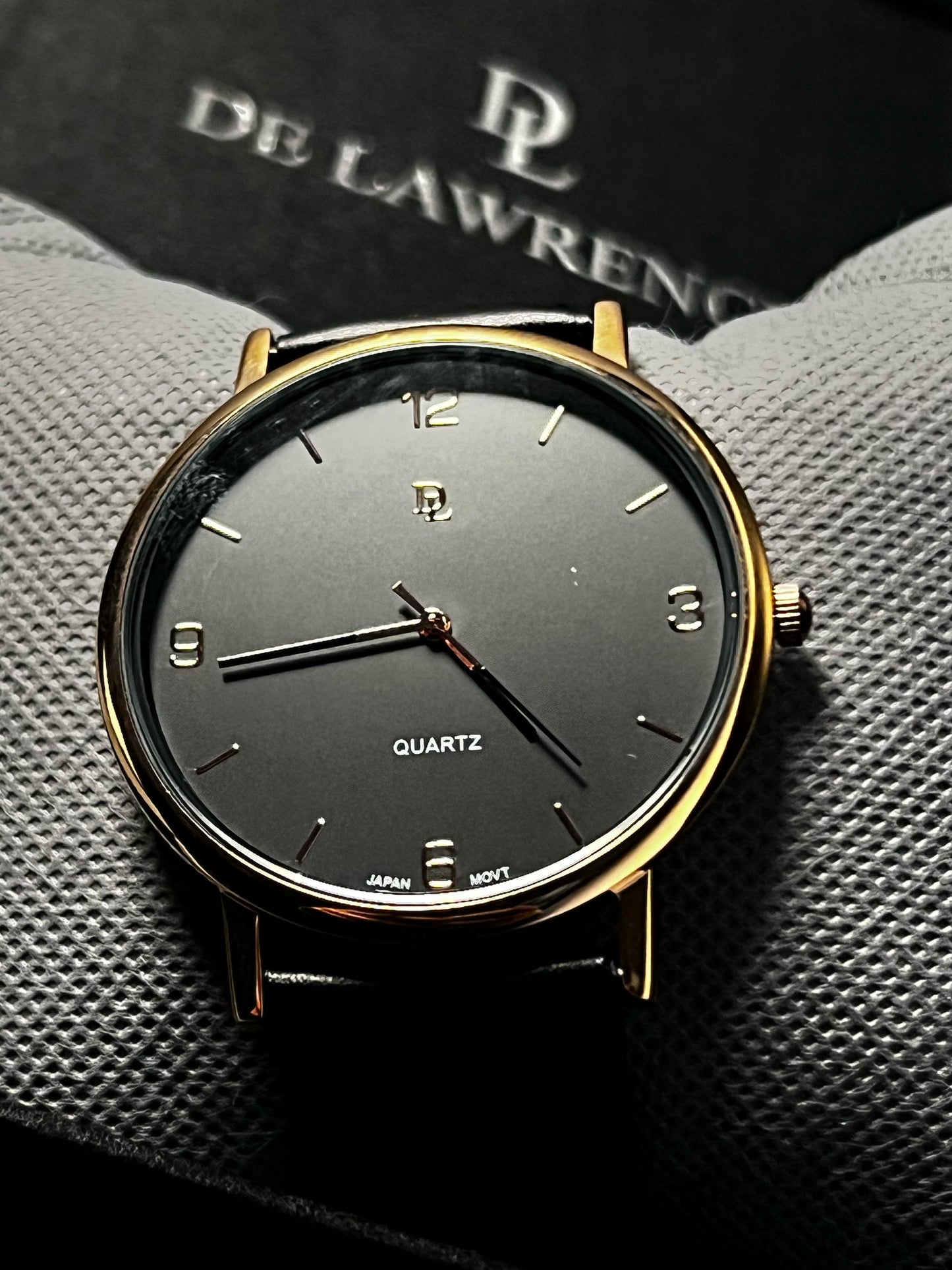 DE LAWRENCE
