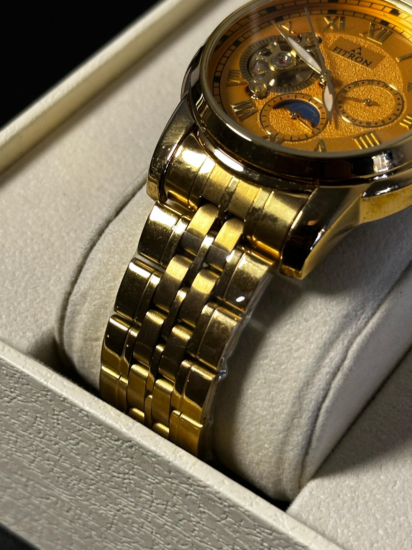 Fitron Watch