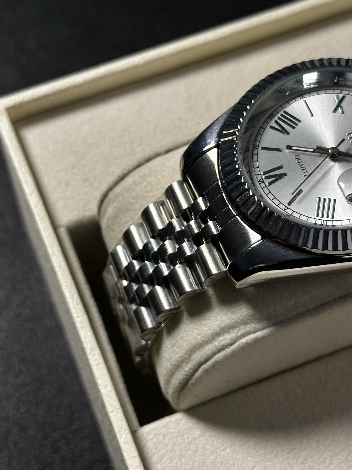 Fitron Watch