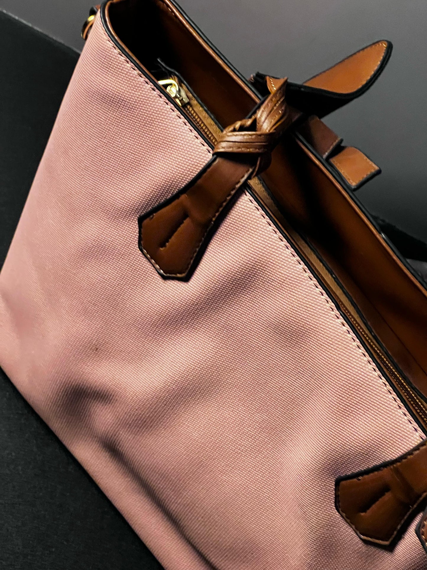 Shoulder bag