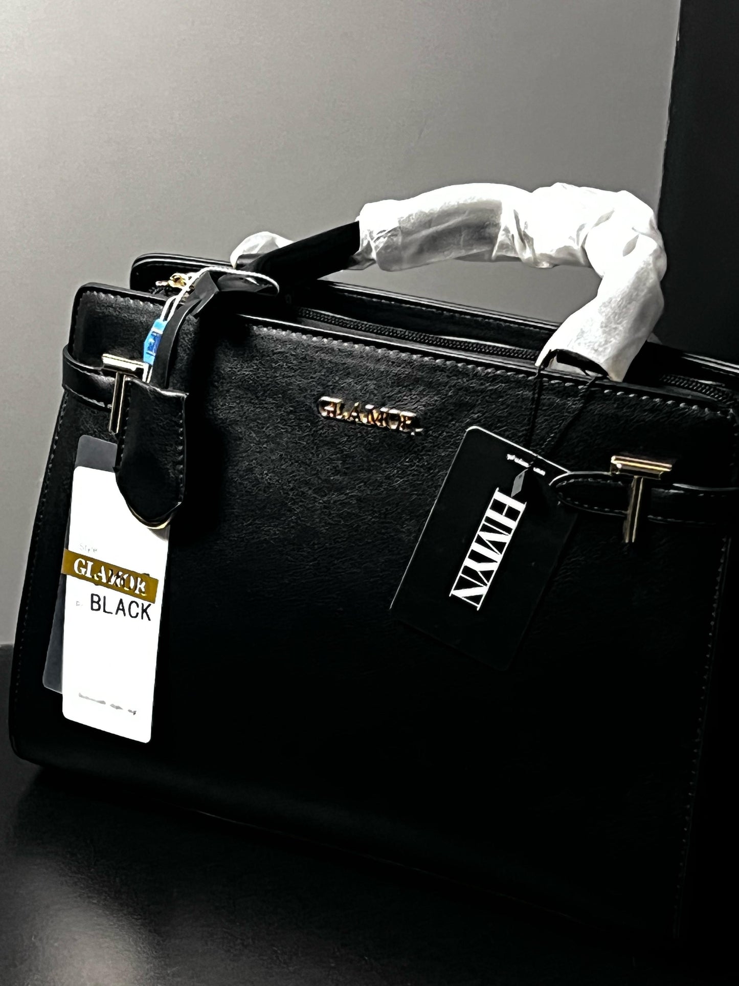 Glamour Black