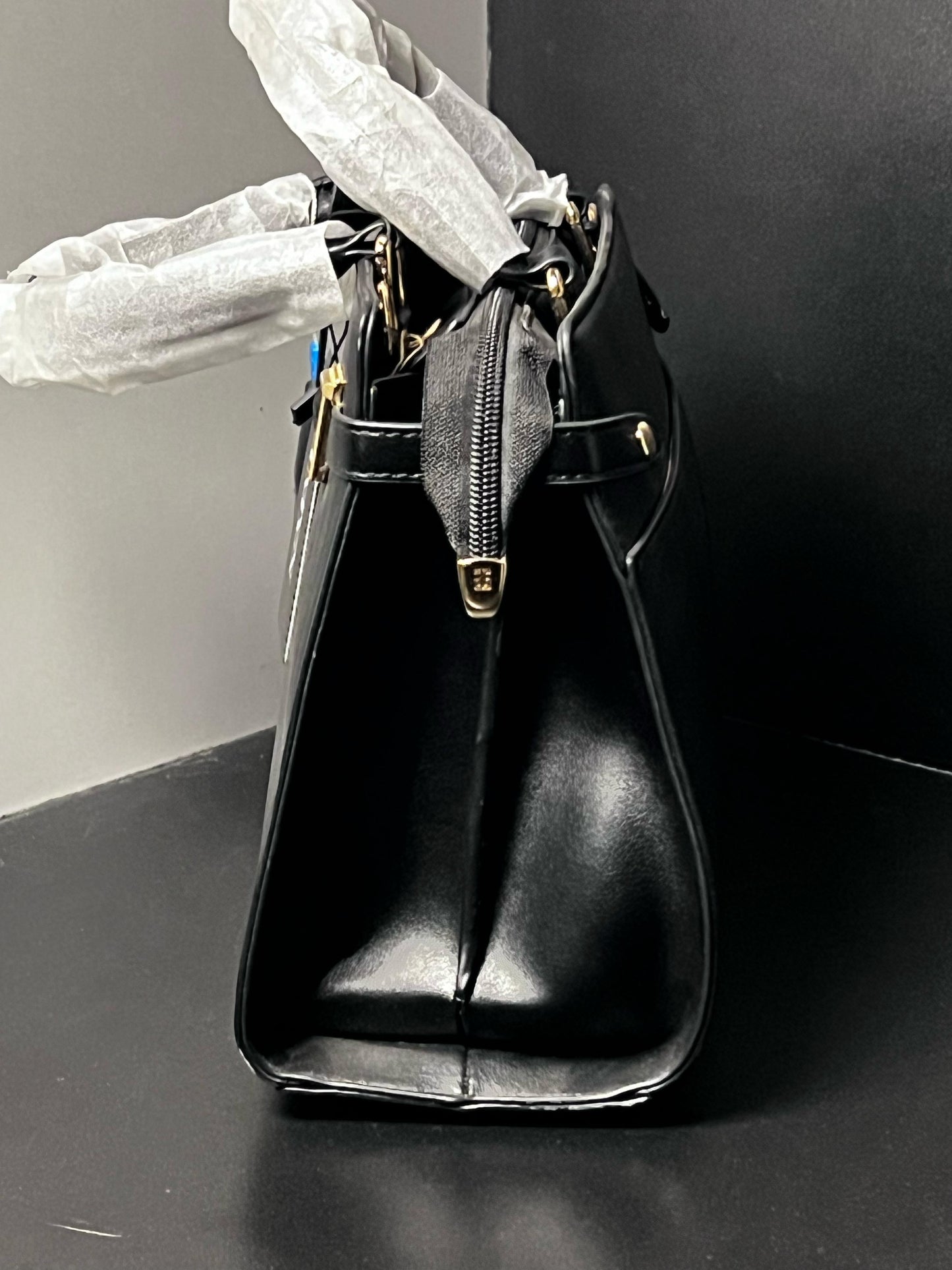 Glamour Black
