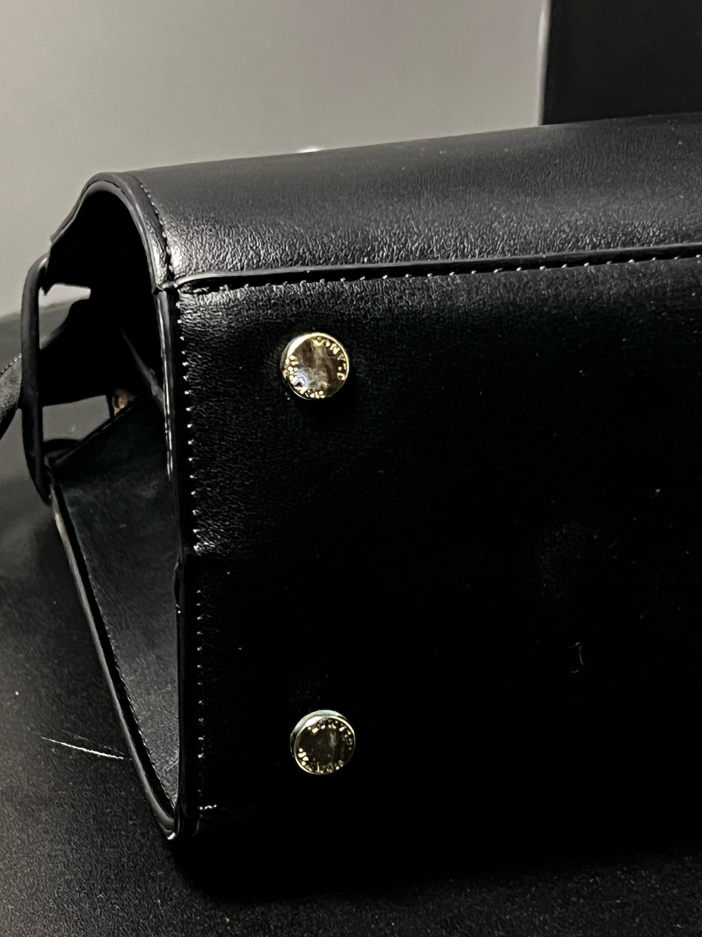 Glamour Black