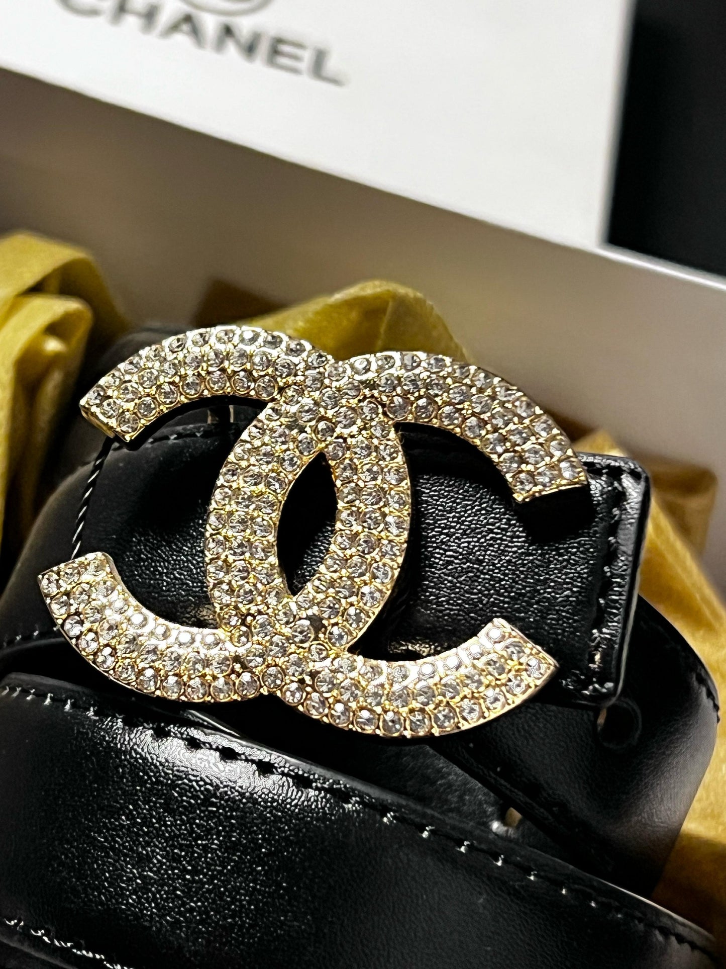 Women Branded Autolock