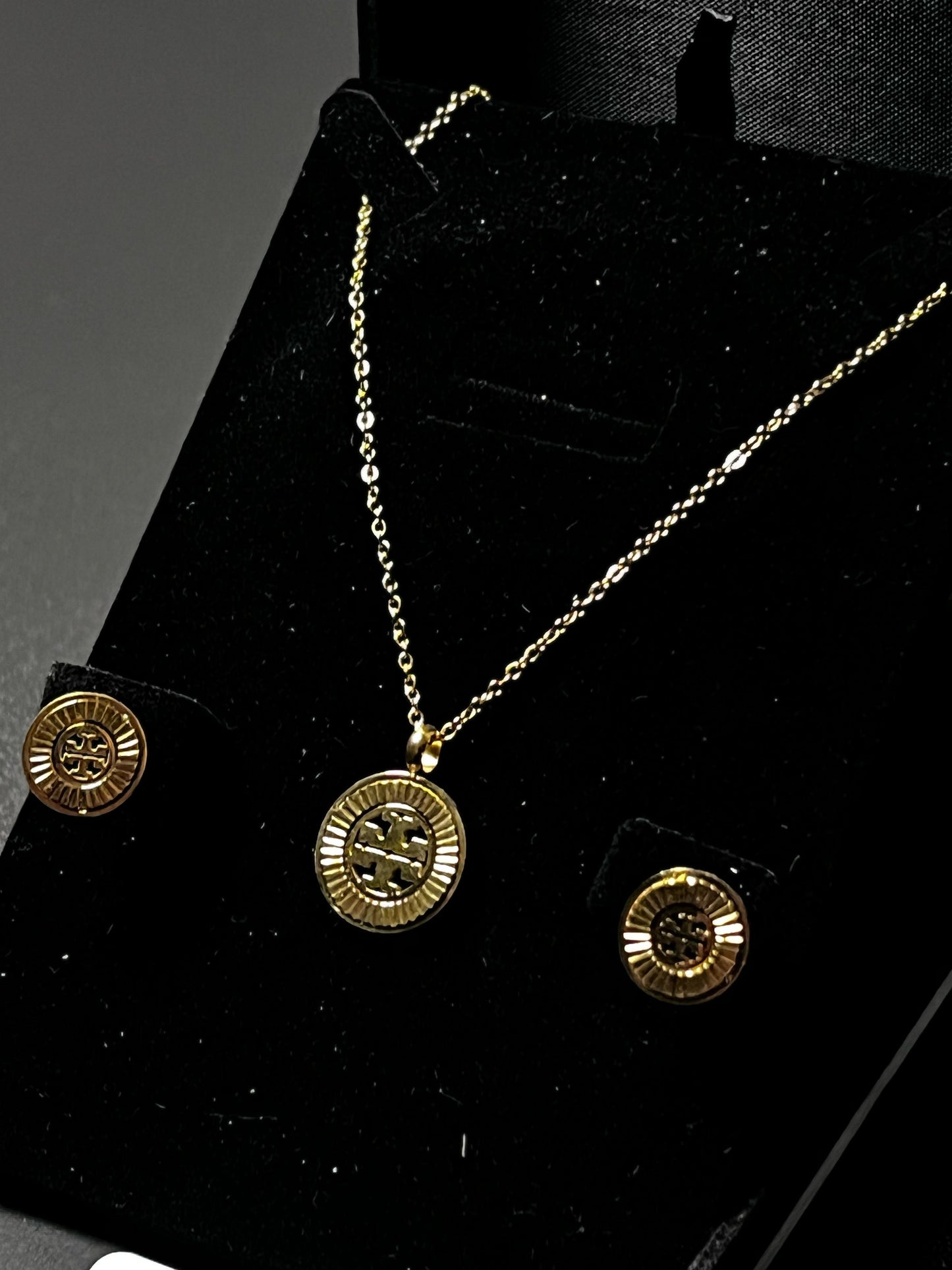 Luxury Inspired Locket