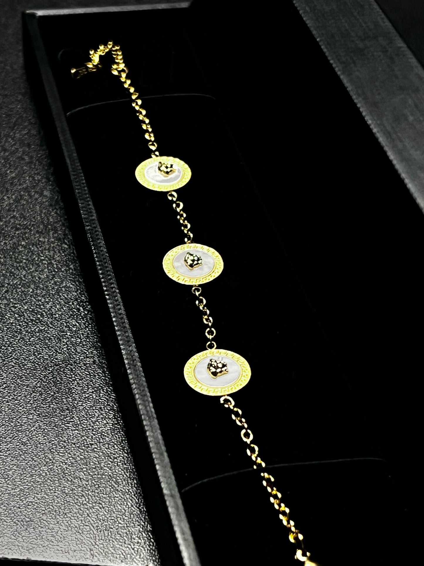 Branded Chain Bracelets Women