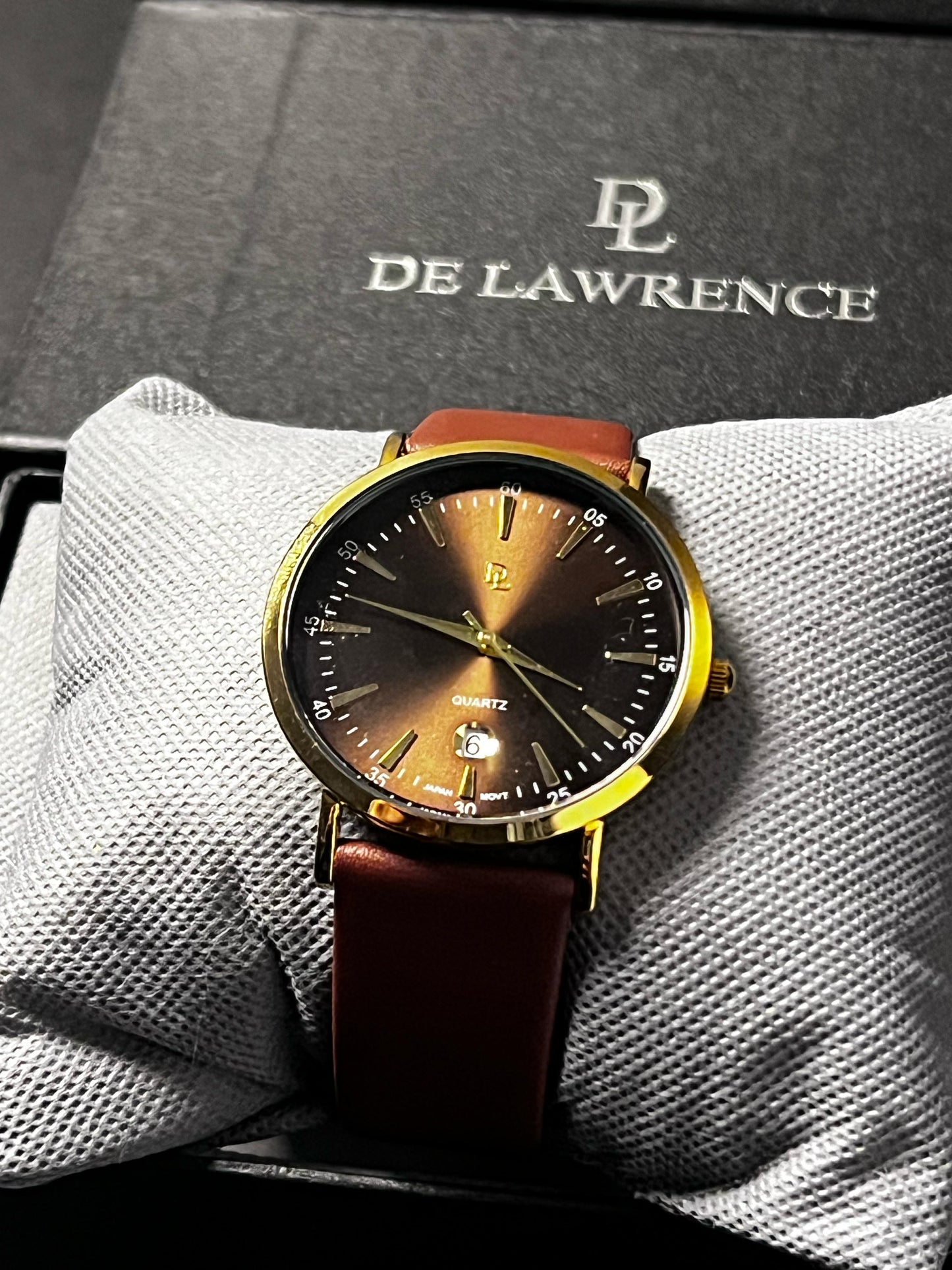 DE LAWRENCE
