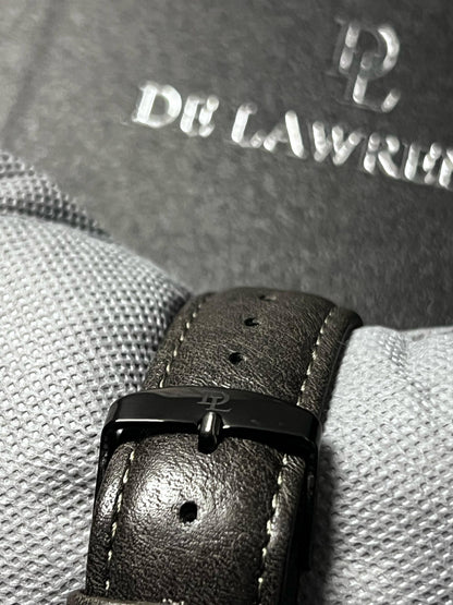 DE LAWRENCE