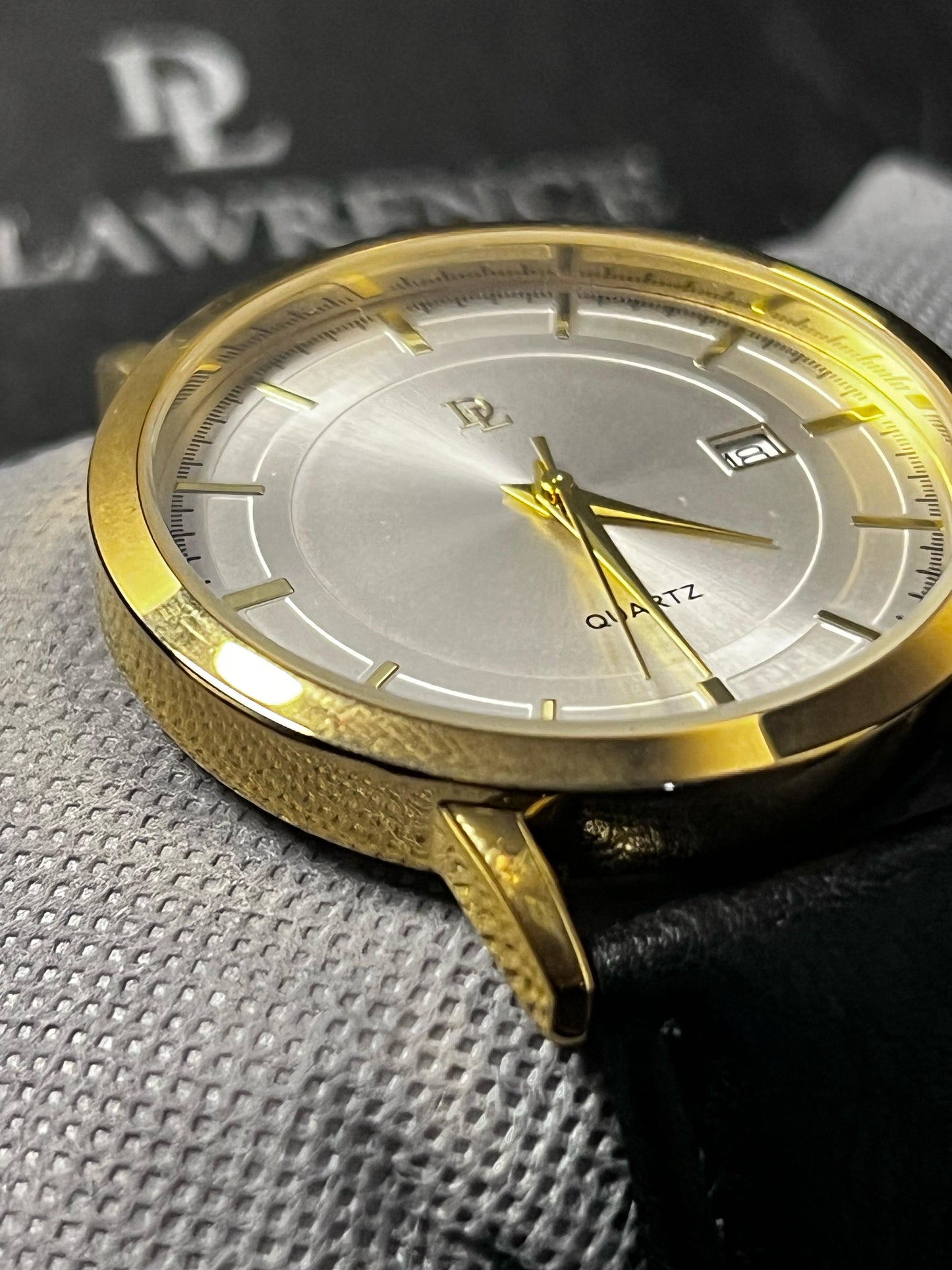 DE LAWRENCE