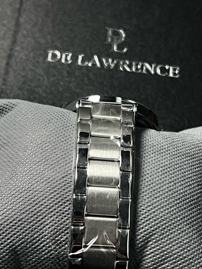 DE LAWRENCE