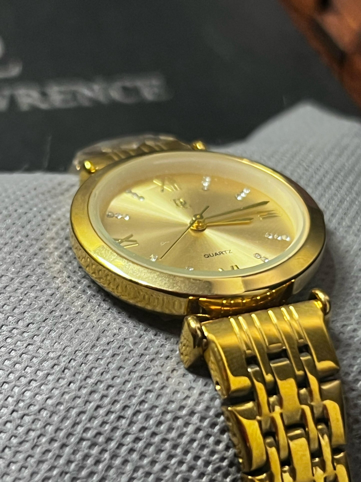 DE LAWRENCE