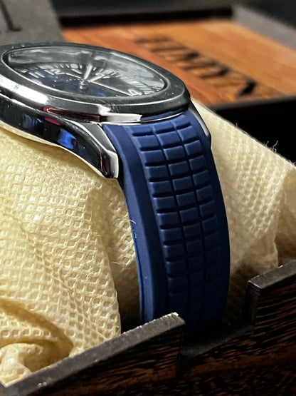 Catera Watch