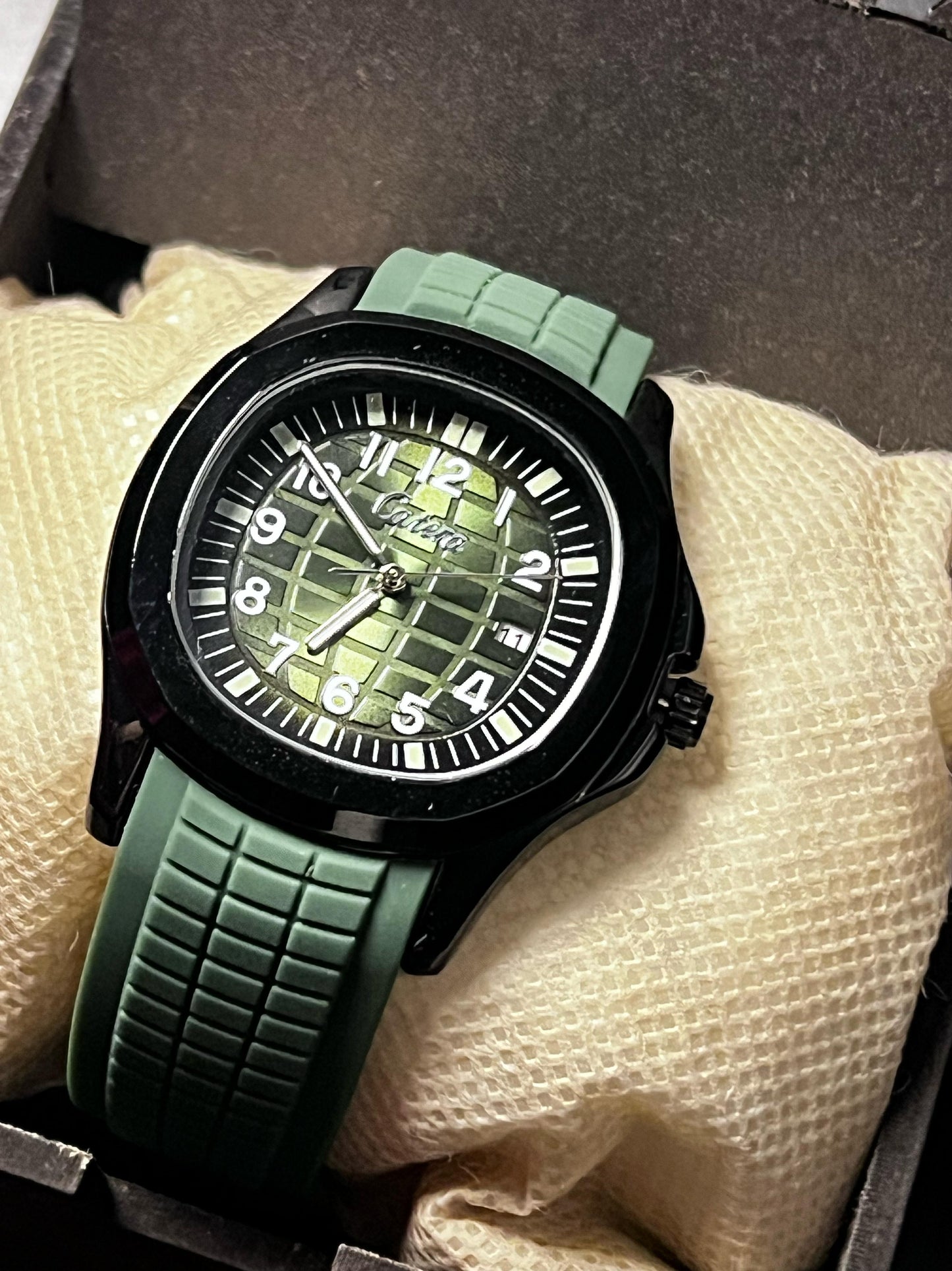 Catera Watches