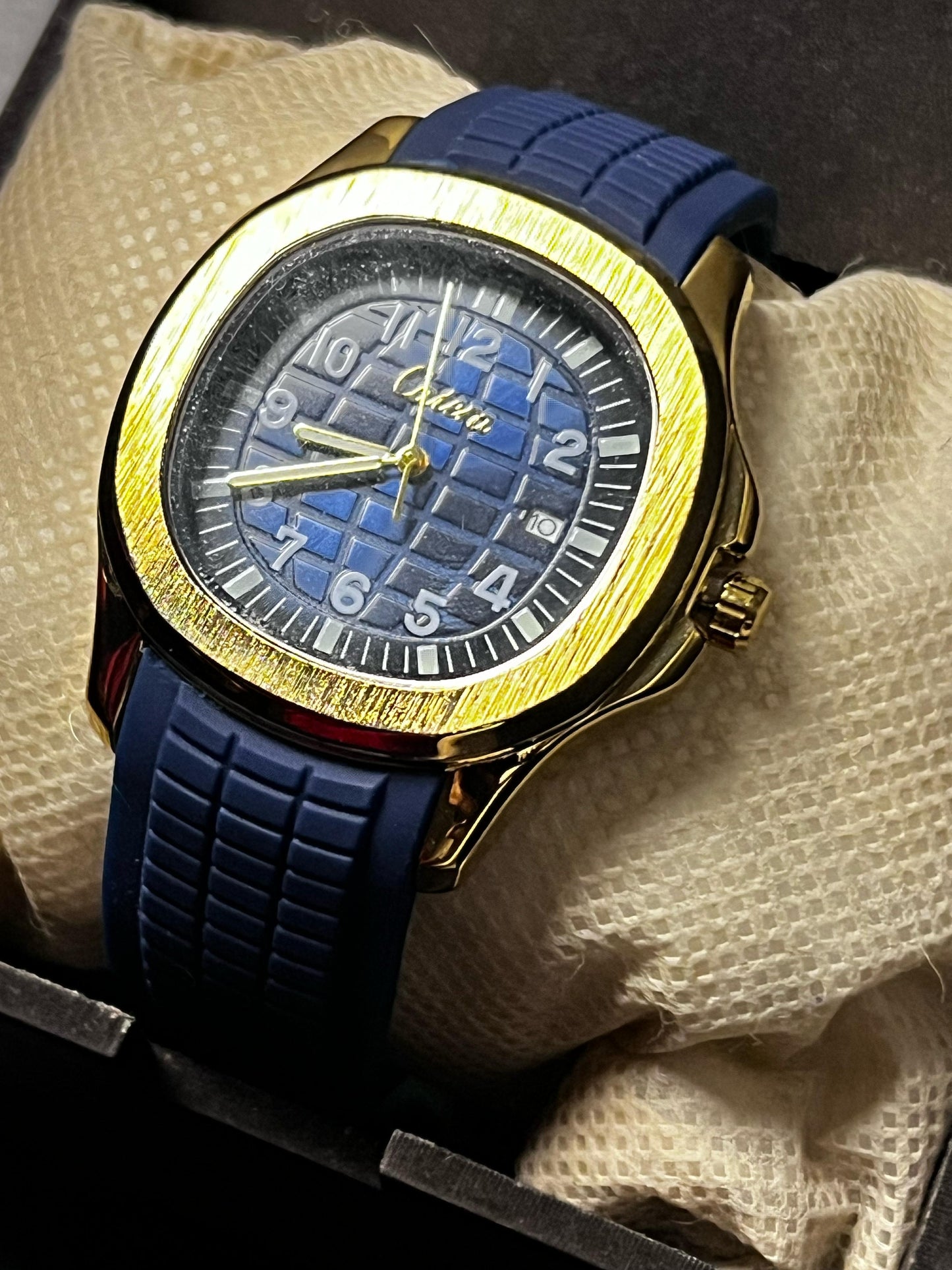 Catera Watches