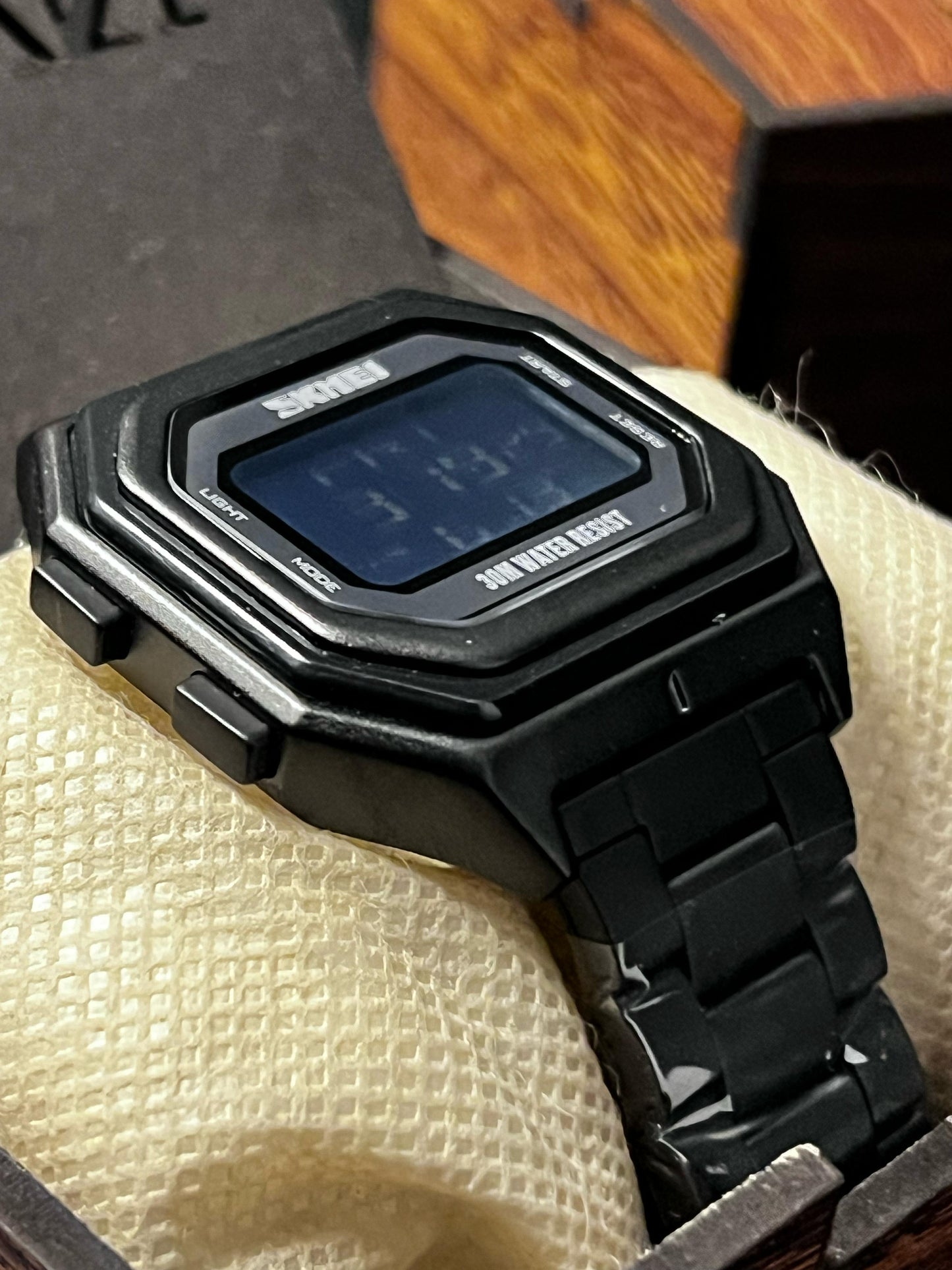 Skmei Watch