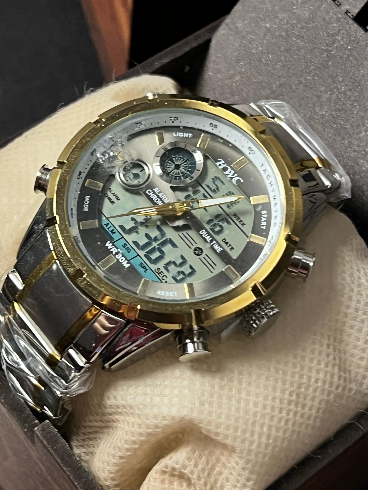 Skmei Watch