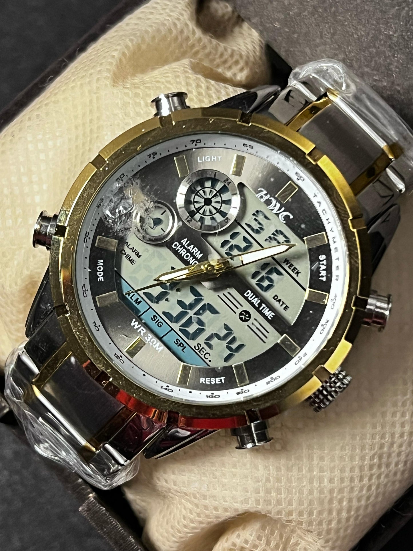 Skmei Watch