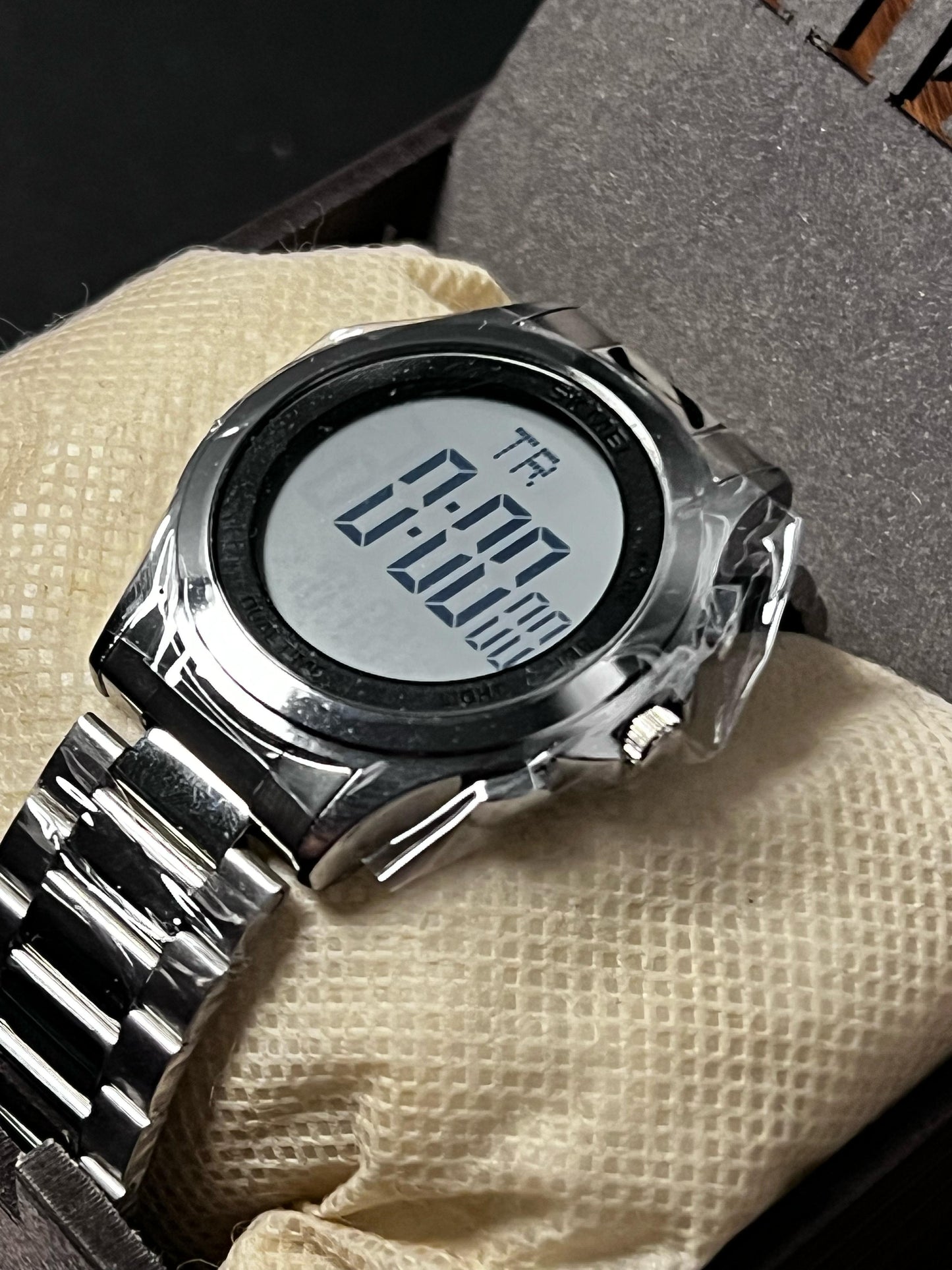 Skmei Watch