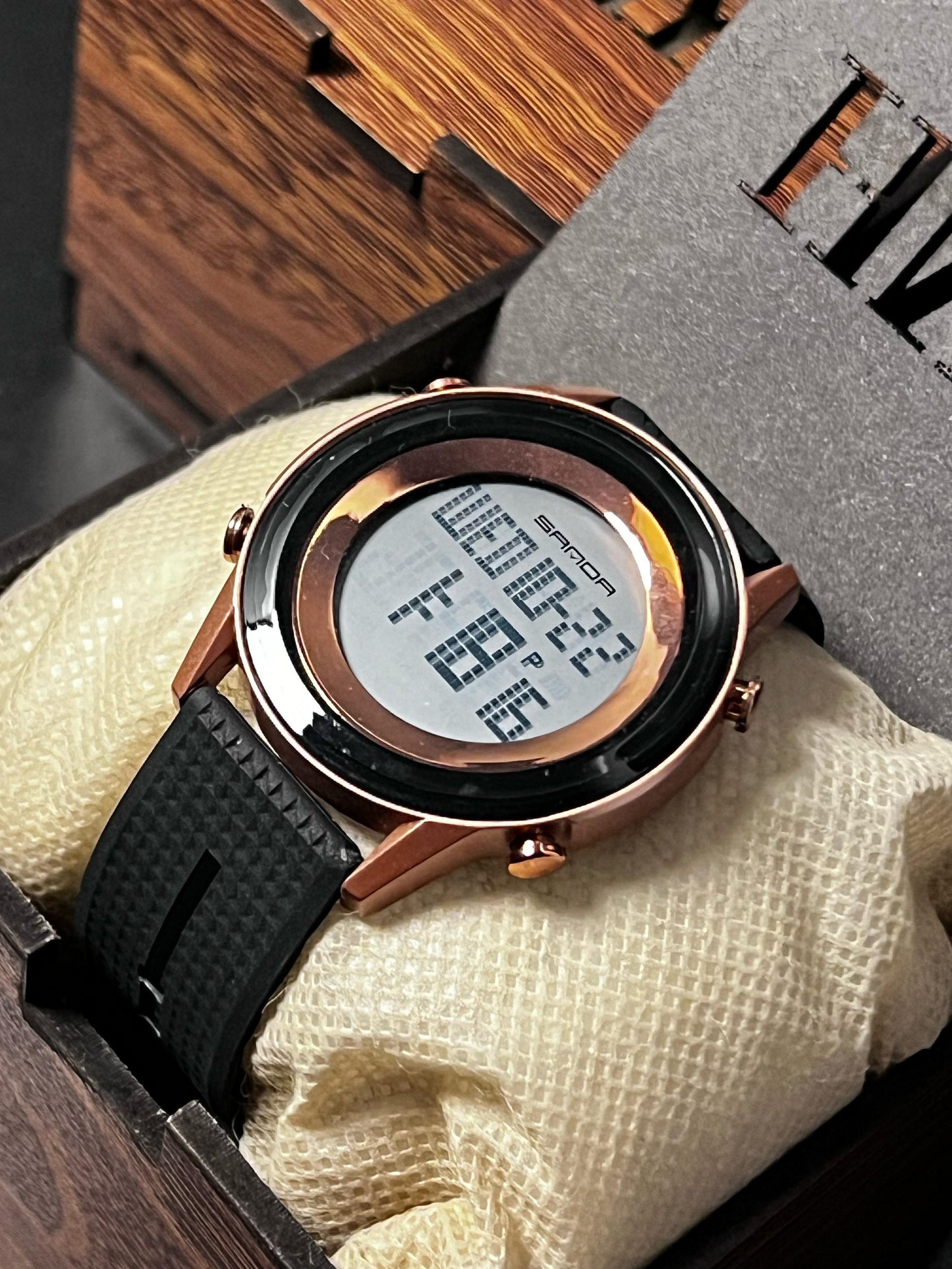 Skmei Watch