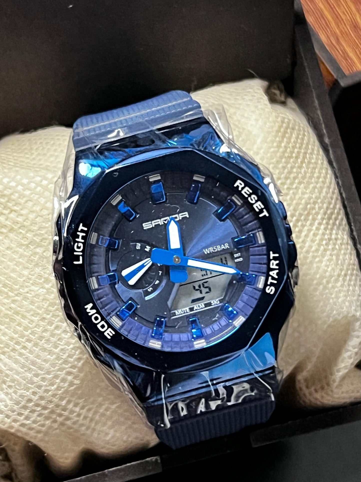 Sanda Watch