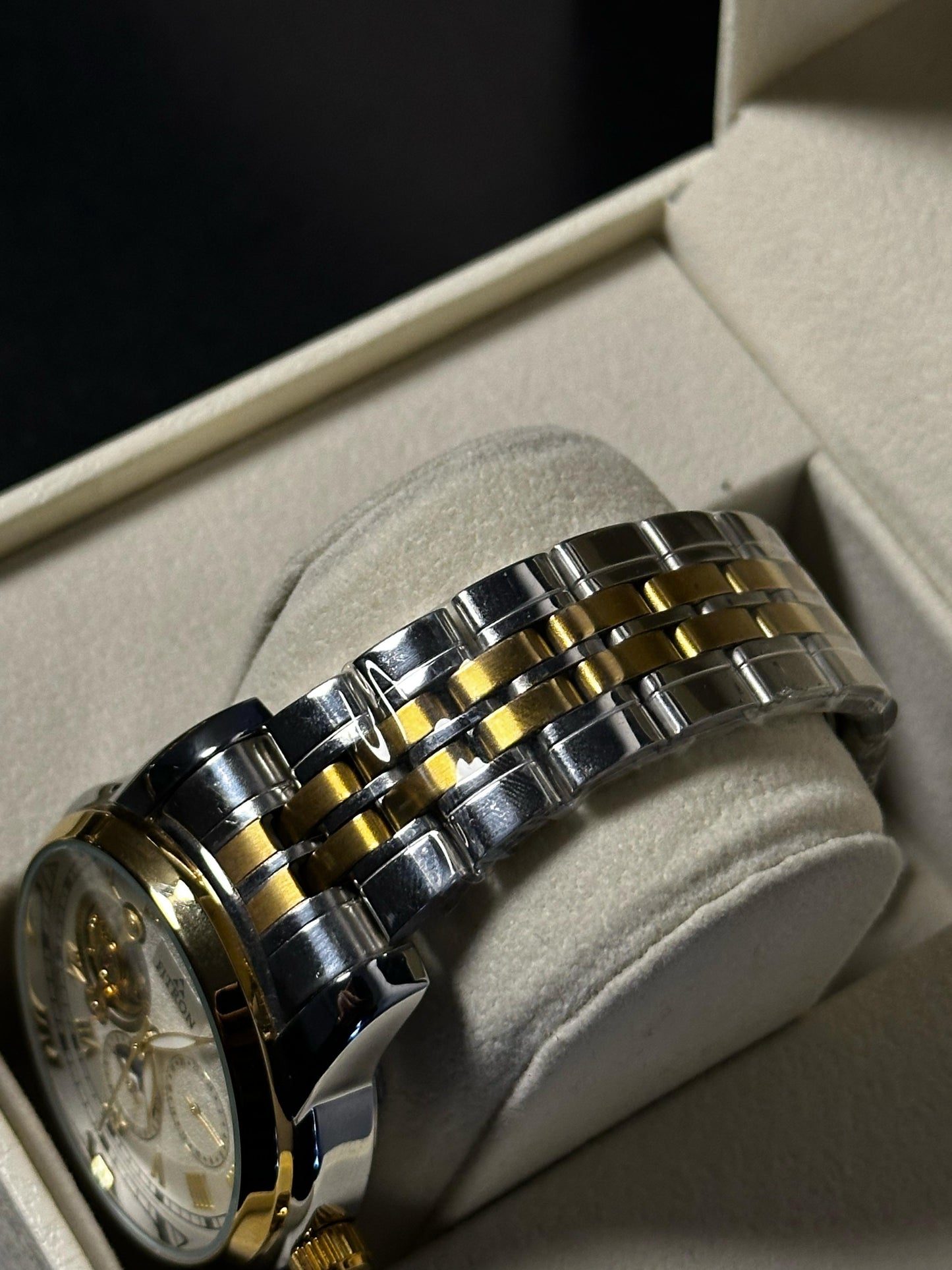 Fitron Watch