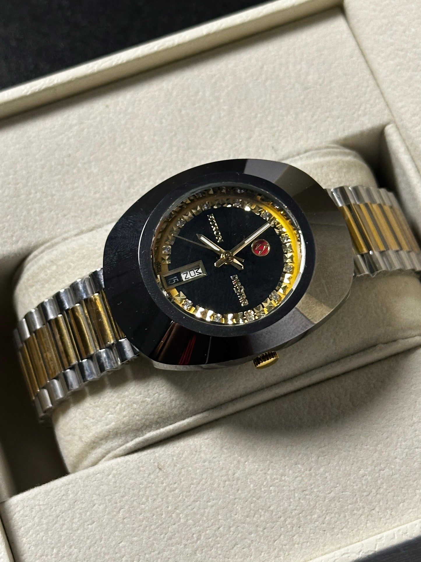 Fitron Watch