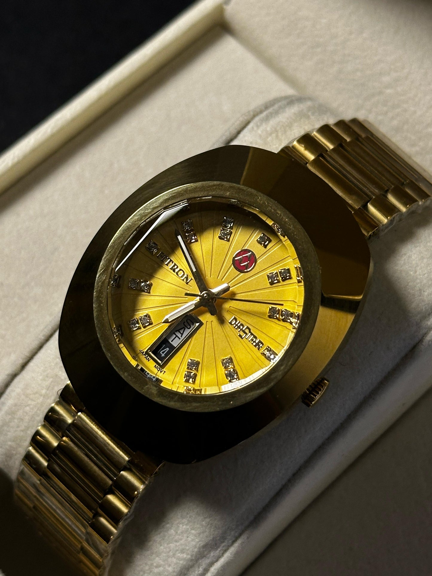 Fitron Watch