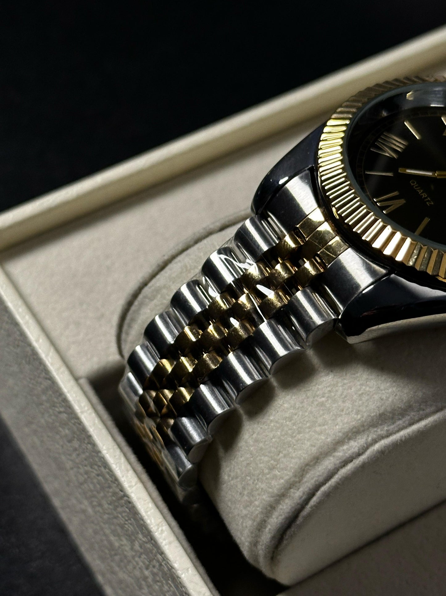 Fitron Watch