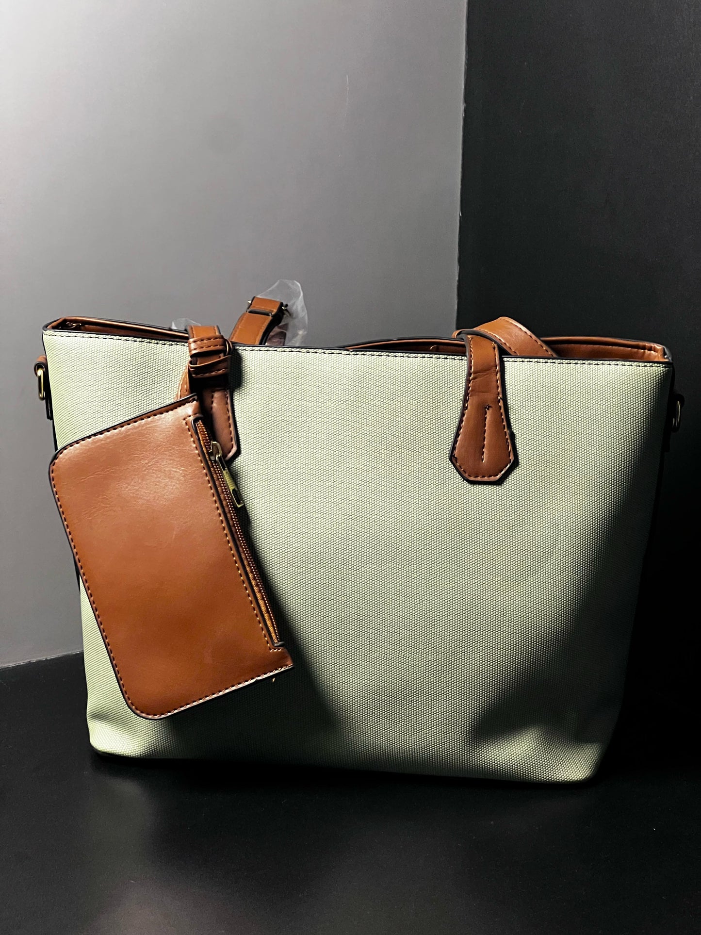 Shoulder bag