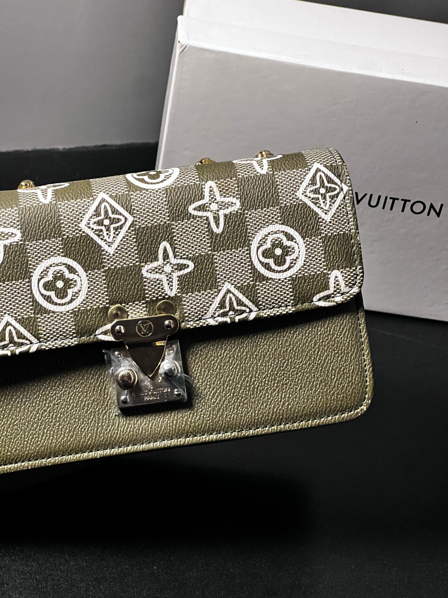 Luxury inspired Handbag
