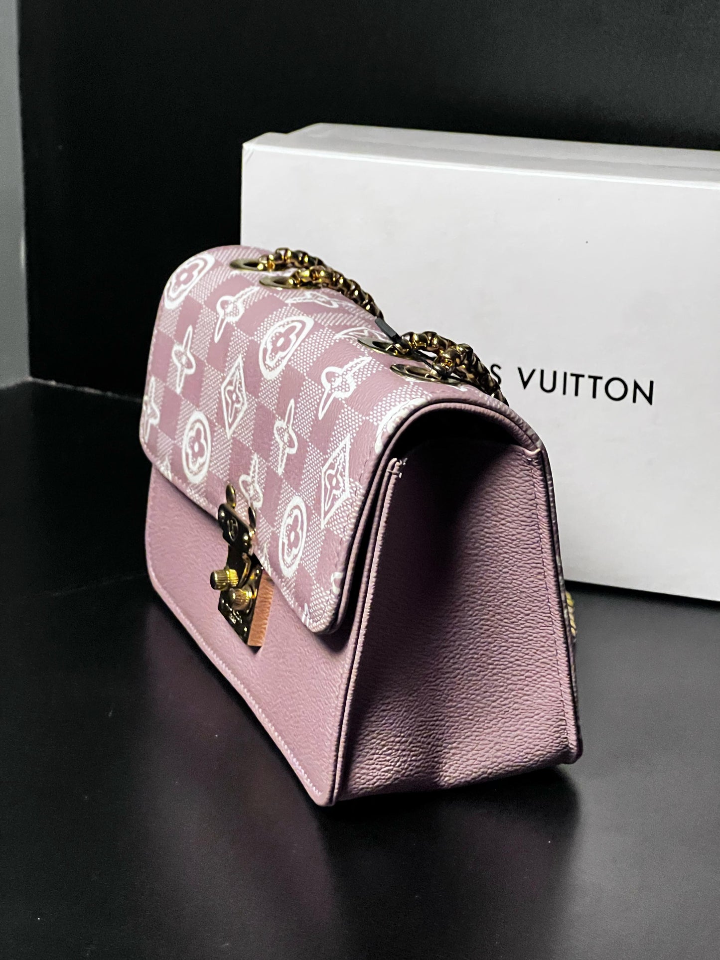 Luxury inspired Handbag