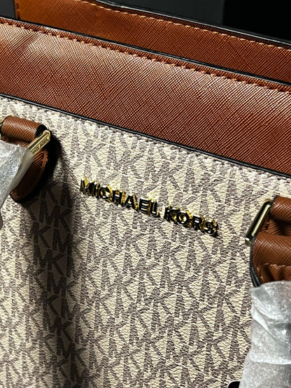 Luxury inspired Handbag