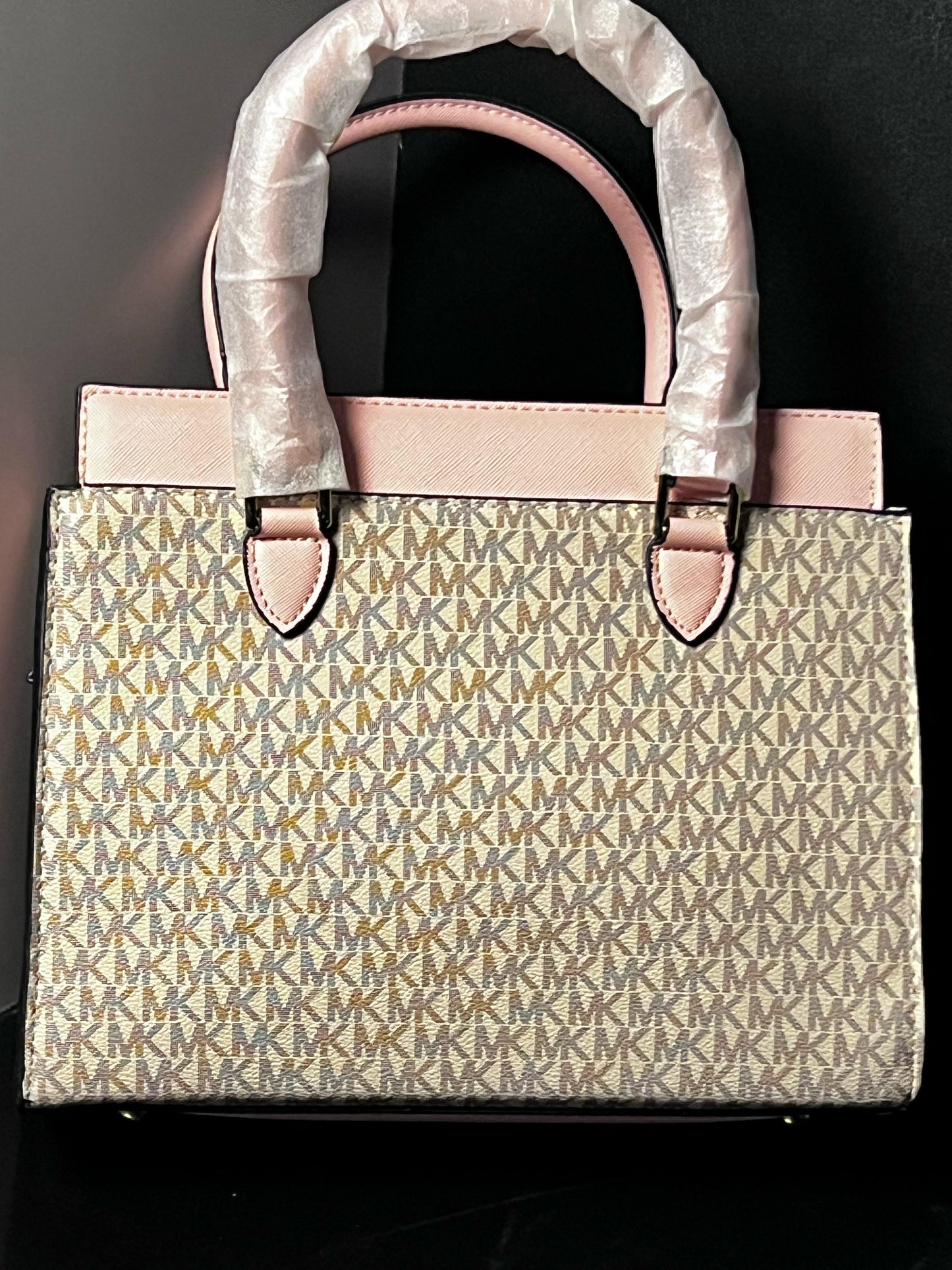 Luxury inspired Handbag