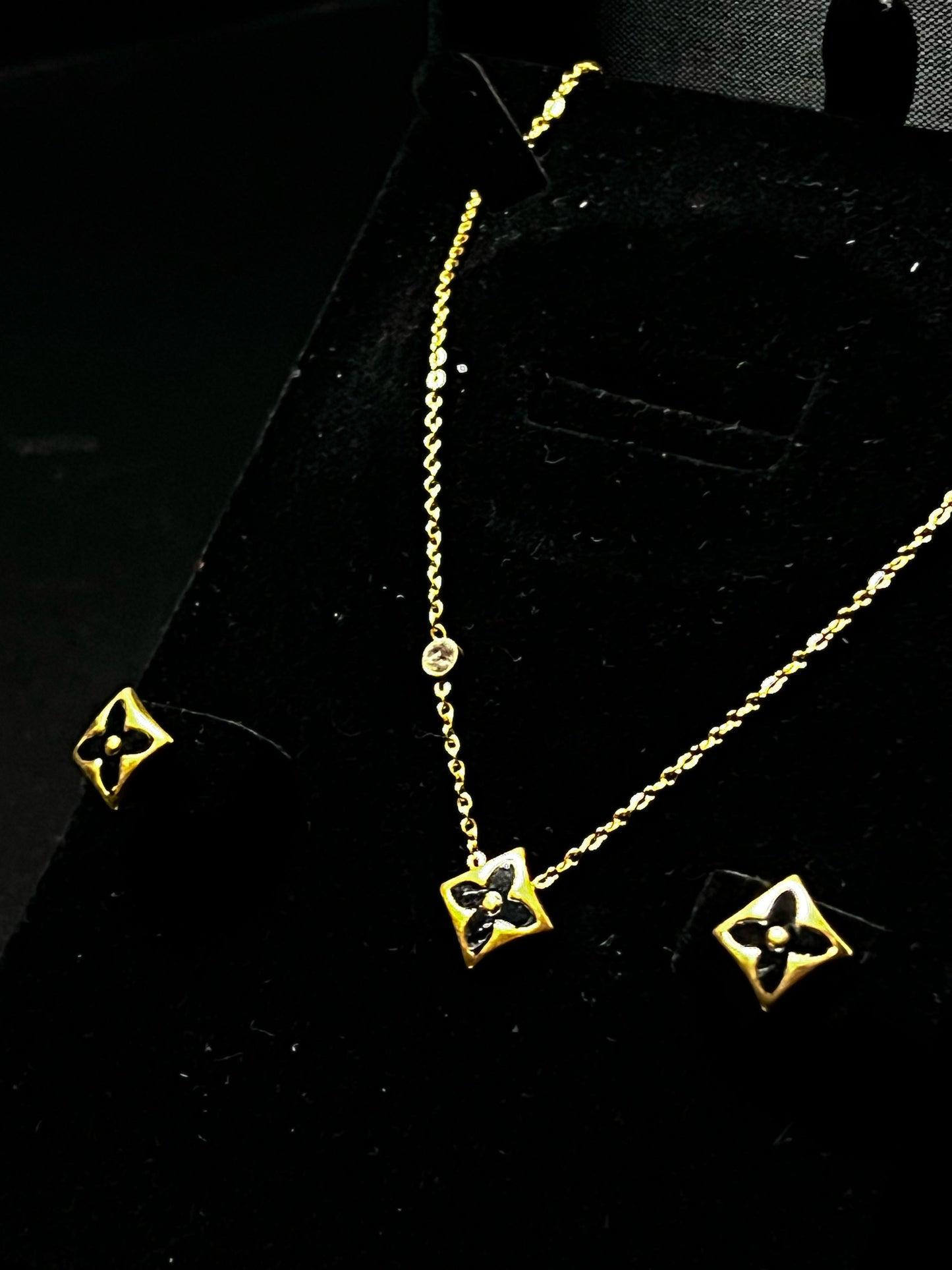 Luxury Inspired Locket