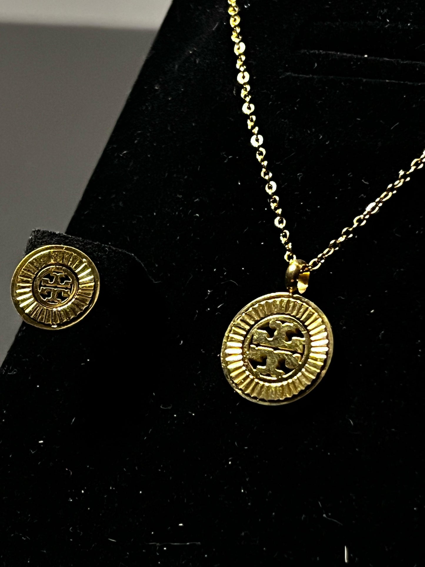 Luxury Inspired Locket