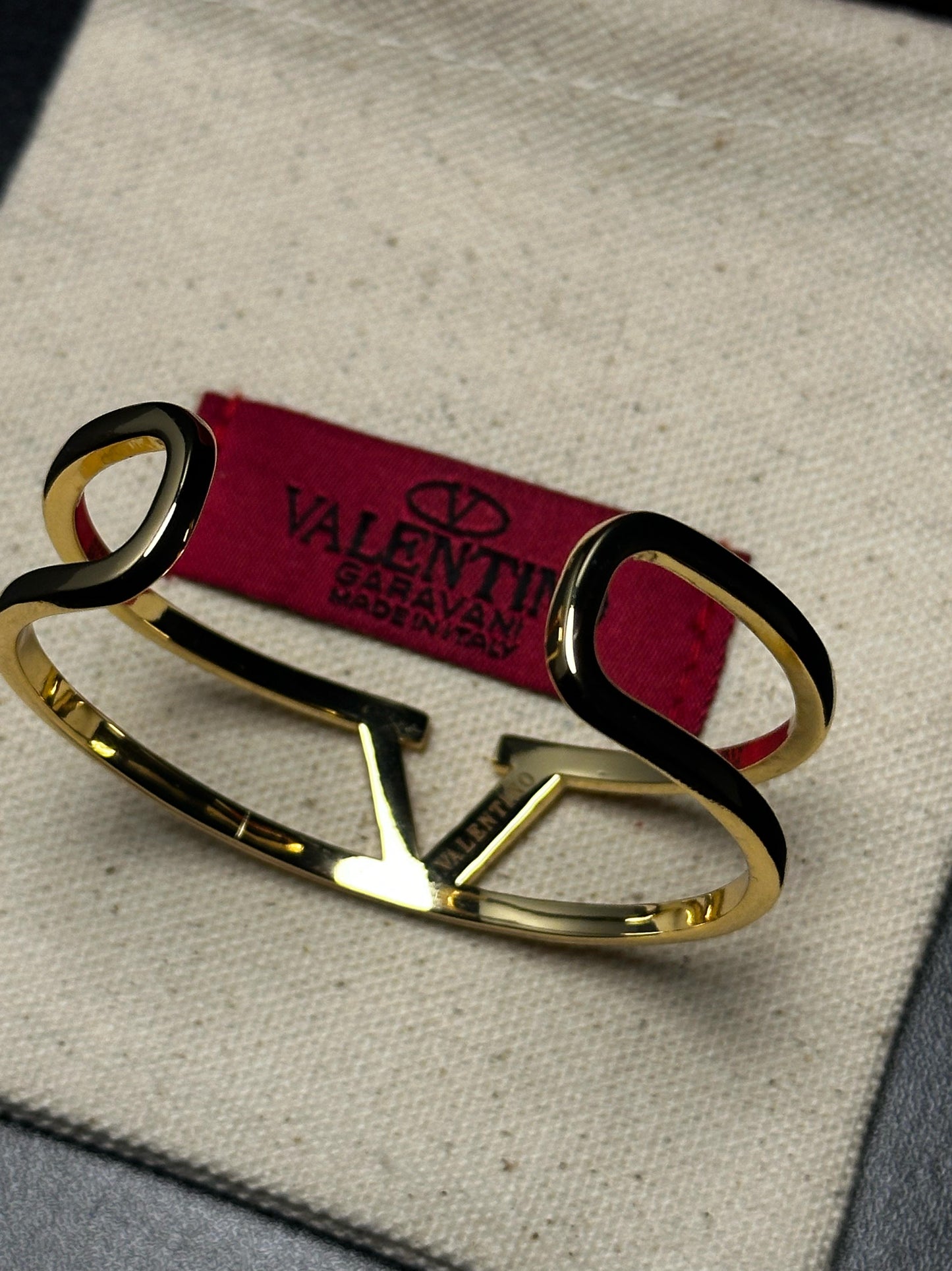 Women bracelet