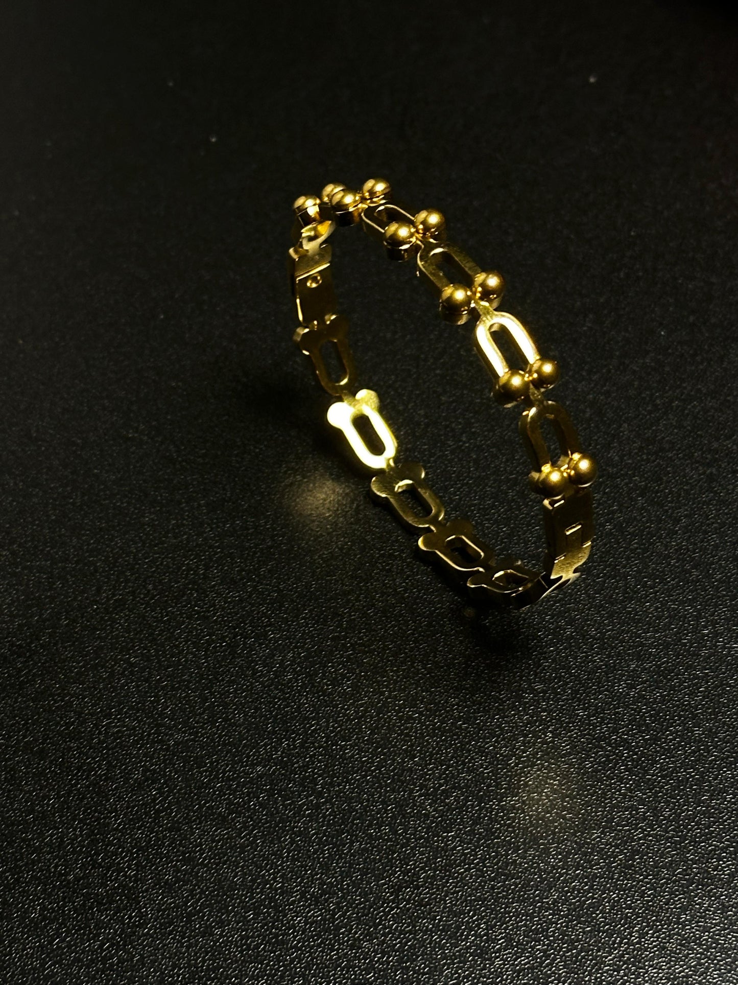 Women bracelet