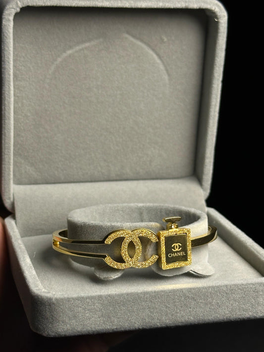 Women bracelet
