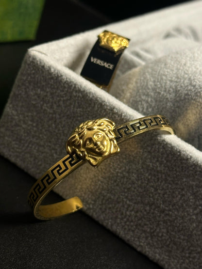 Women bracelet