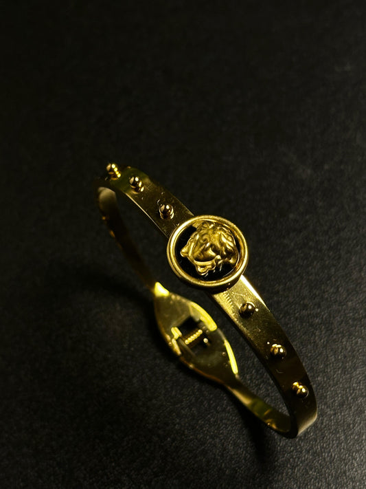 Women bracelet