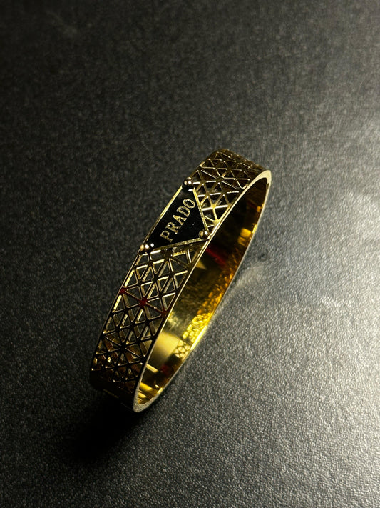Women bracelet