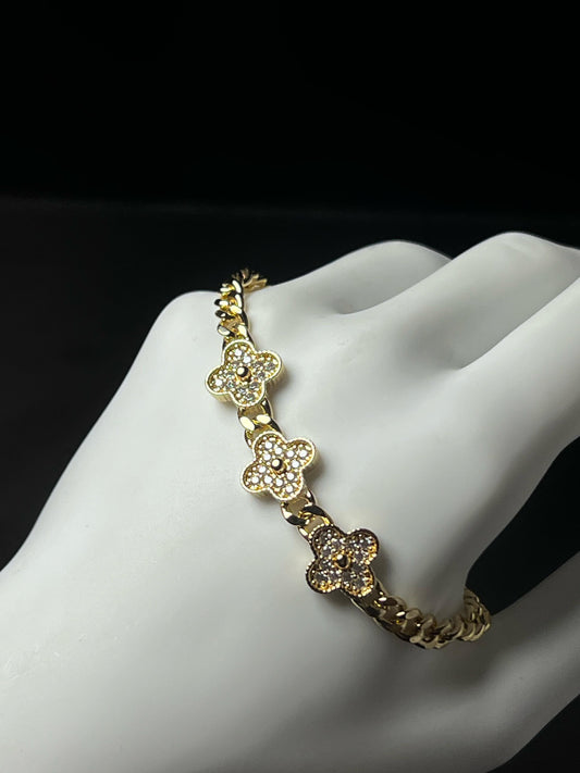 Women bracelet