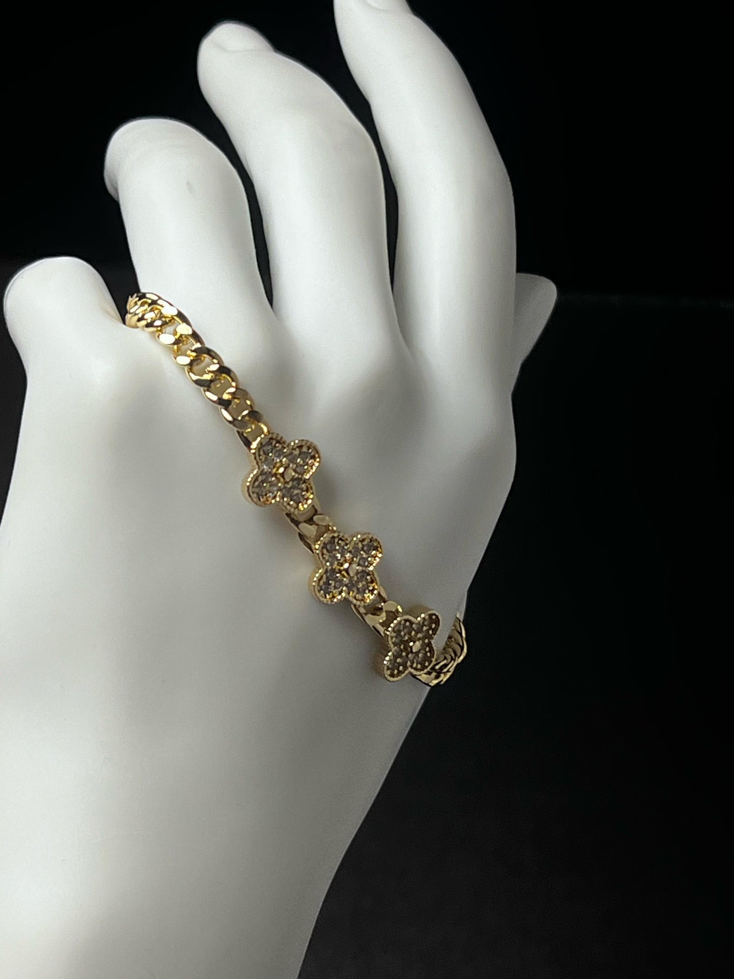 Women bracelet