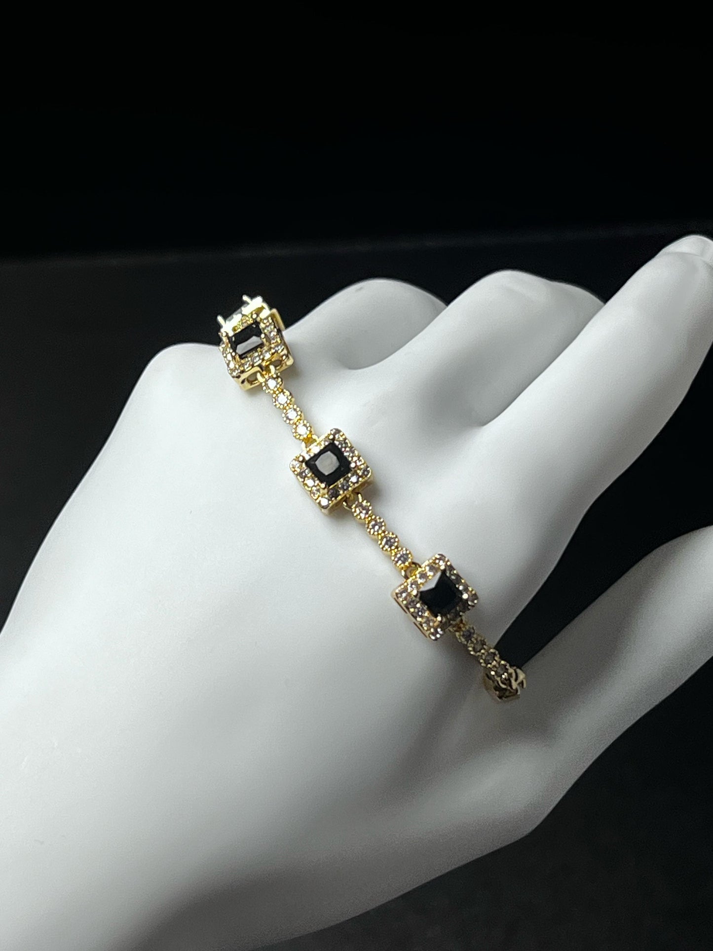 Women bracelet