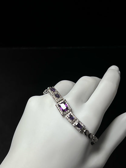 Women bracelet