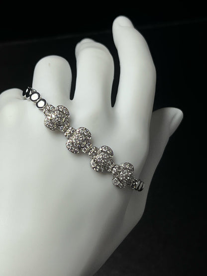 Women bracelet