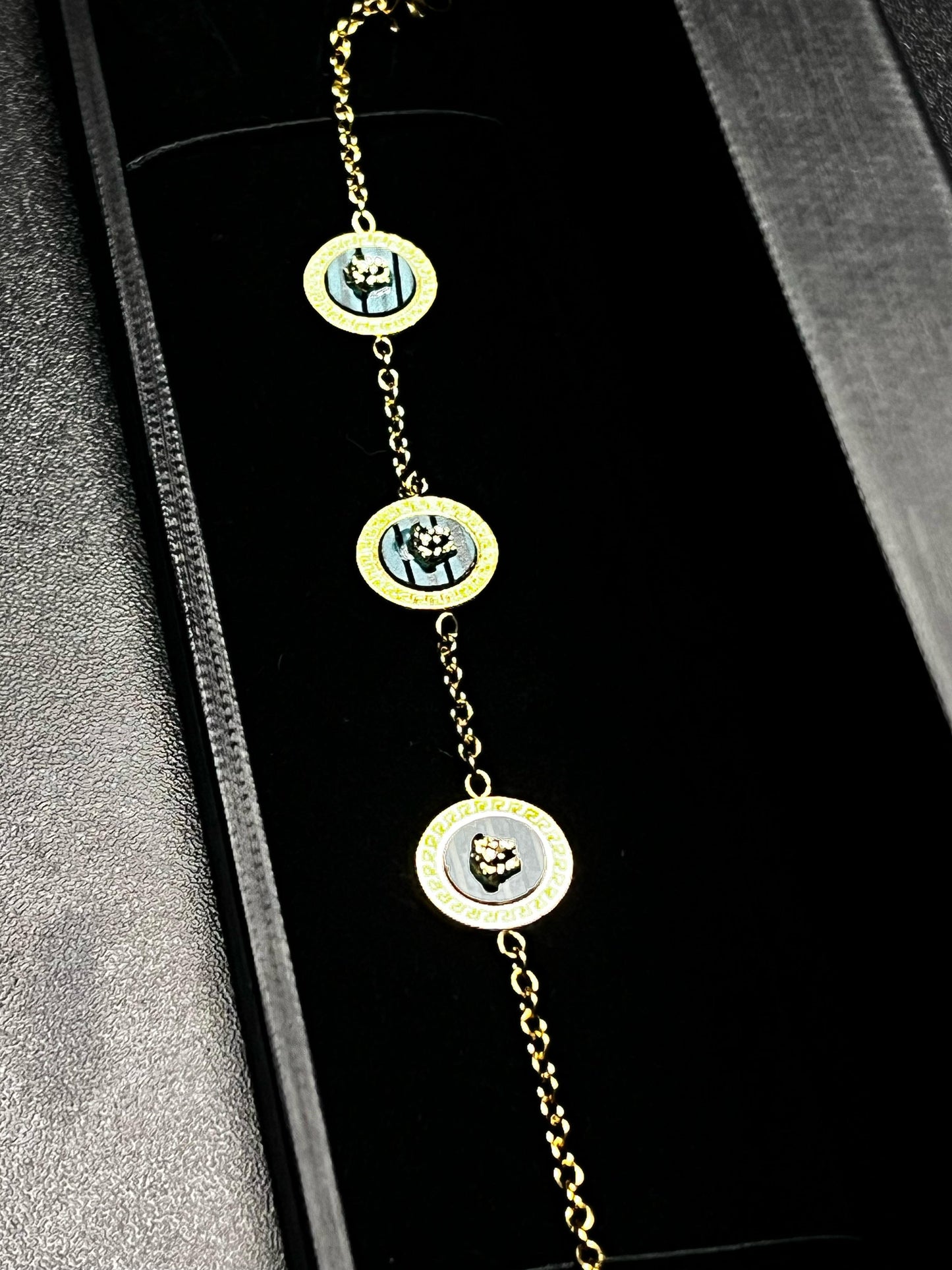 Branded Chain Bracelets Women