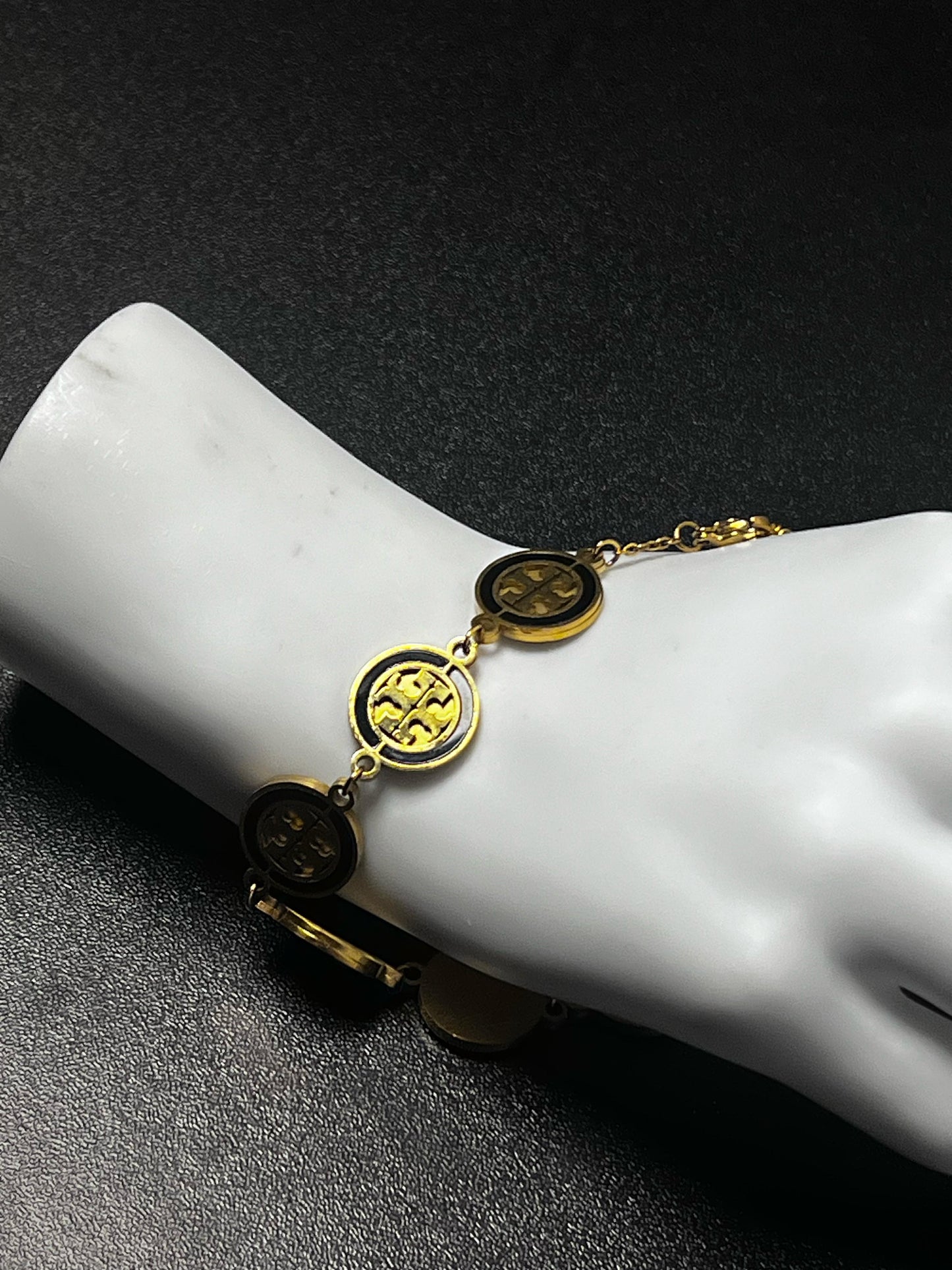 Branded Chain Bracelets Women